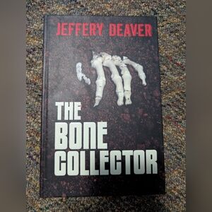 The Bone Collector By Jeffrey Deaver w/ glow in the dark cover/ spine